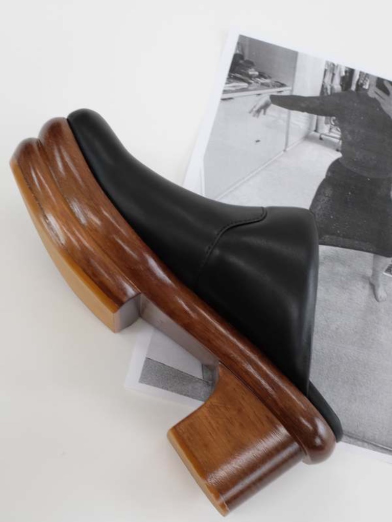 Beklina Sedia Clog Black Leather Double Chunky Platform Soft Uppers Lined Nib — image 6 of 8
